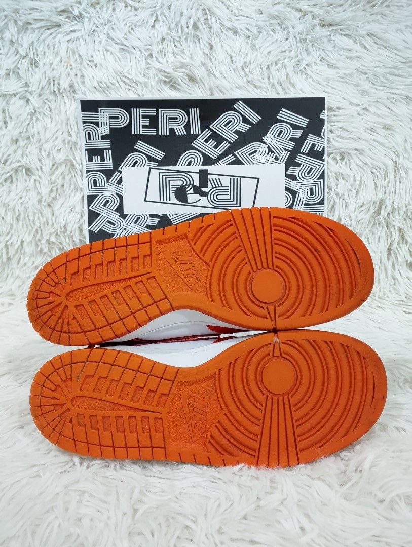 Nike Dunk Low Syracuse (Category: Sneakers) located in Manila. Submitted by mari_1979 (Listing ID 1464387463, Image 2). Description: Selling Nike Dunk Low Syracuse Excellent Condition Women's Size US 6.5 Men's Size US 4 23.5 cm.