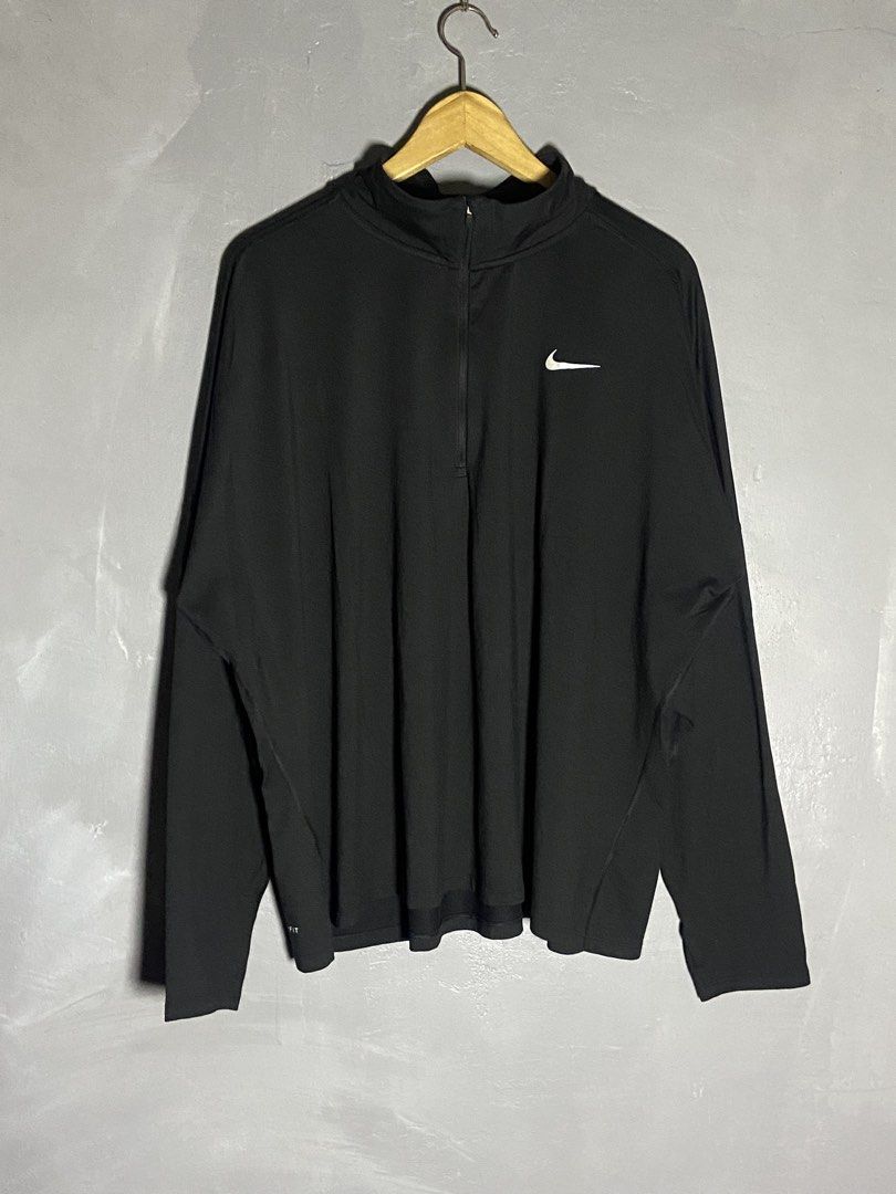 Nike Element Running (Category: Activewear) located in Cabuyao City. Submitted by chukz_x (Listing ID 1464531978, Image 1). Description: Nike Element Running Size : 2XL Dimes : 28W 27L Condition : Excellent Issue : none Price : 500 📍READY TO WEAR 📍Cabuyao Laguna.