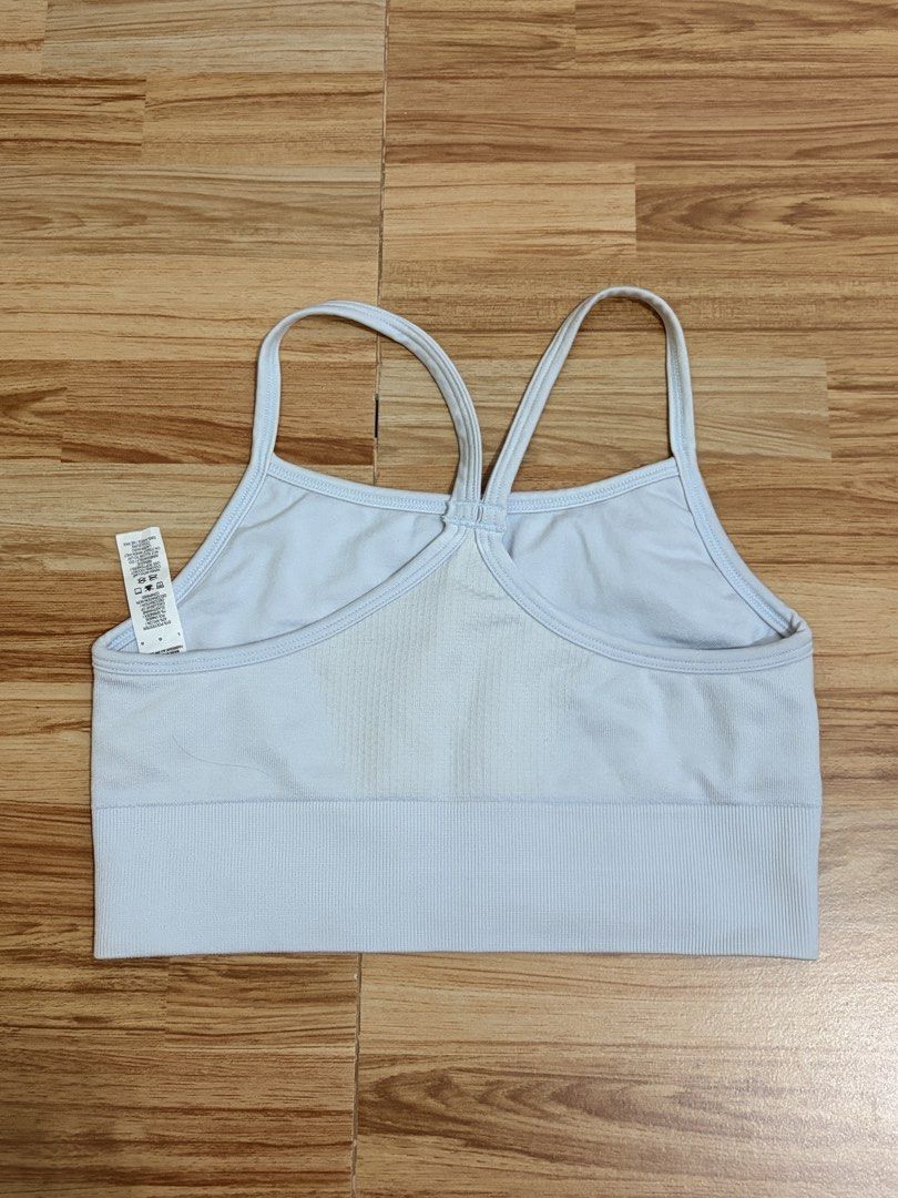 Nike Light Blue Sports Bra (Category: Activewear) located in Marikina City. Submitted by _bananahanaa (Listing ID 1464503110, Image 2). Description: - Light blue Nike sports bra - Racerback style - Front mesh panel for breathability - Comfortable ribbed band at the bottom - Versatile for workouts and everyday use.