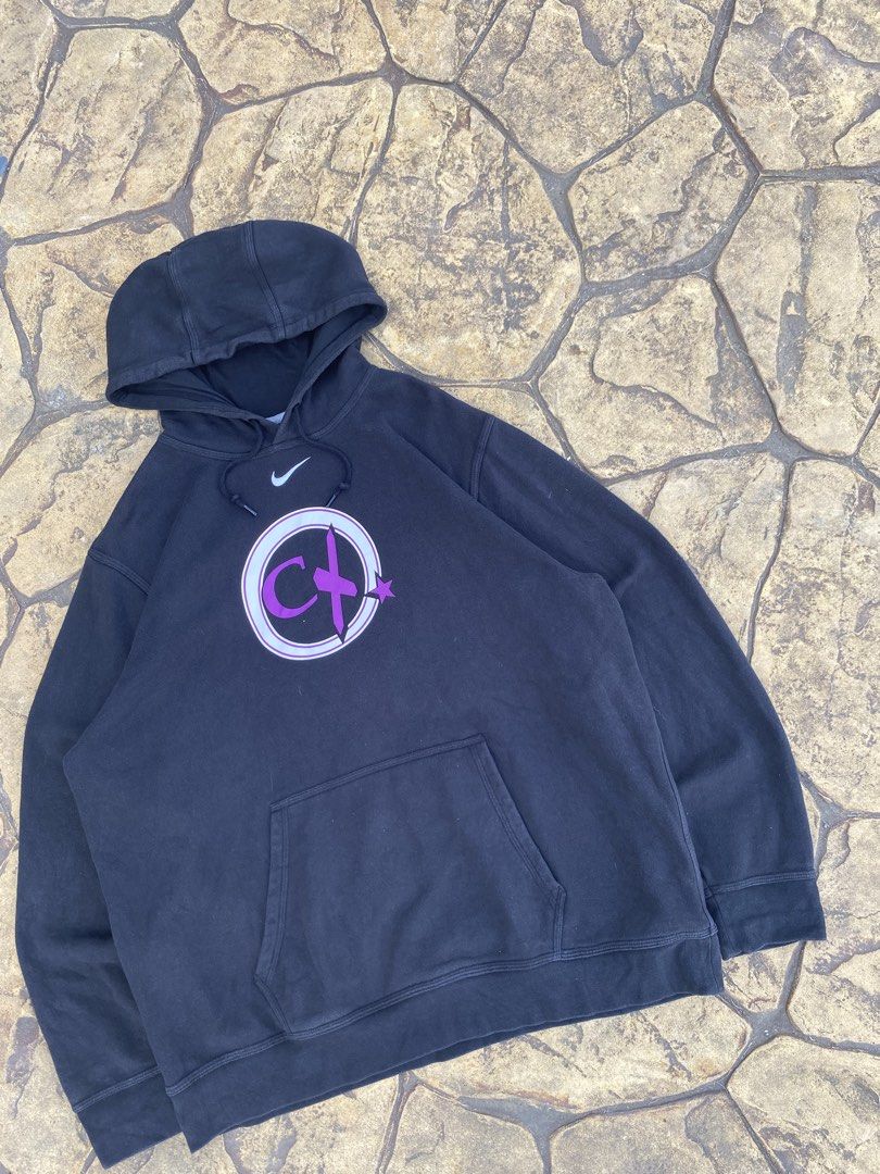 NIKE MID SWOOSH PULL OVER (Category: Hoodies) located in Manila. Submitted by zzztine (Listing ID 1464434298, Image 3). Description: 💎 MID SWOOSH PULL OVER 💎 Dimes: 25*29 Color rate: 9.4/10 Condition: EXCELLENT .