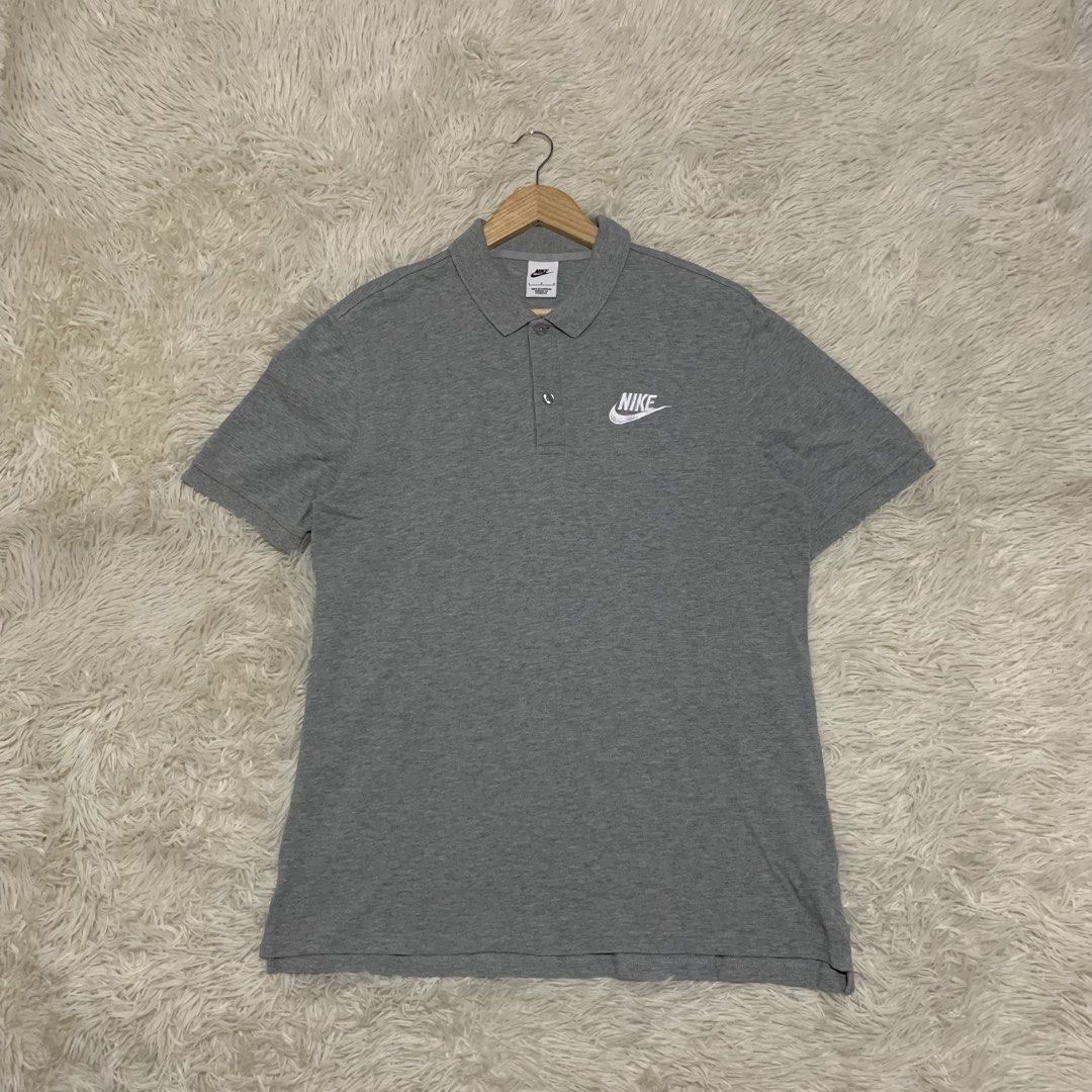 NIKE POLO EMBROID LOGO (Category: Tshirts & Polo Shirts ) located in Manila. Submitted by g00d_thrift (Listing ID 1464475214, Image 1). Description: LARGE ADULT WIDTH 20-21 LENGTH 29 NO ISSUE BRANDNEW CONDITION.
