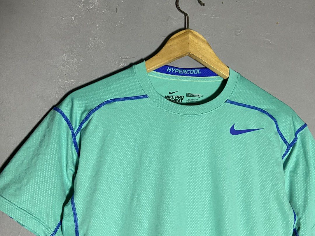 Nike pro (Category: Activewear) located in Cabuyao City. Submitted by chukz_x (Listing ID 1464535247, Image 3). Description: Nike pro Size : Large Dimes : 19W 27L Condition : like new Issue : none Price : 850 📍READY TO WEAR 📍Cabuyao Laguna.