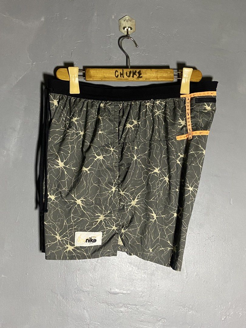 Nike stride DYE running short (Category: Activewear) located in Cabuyao City. Submitted by chukz_x (Listing ID 1464522646, Image 2). Description: Nike stride DYE running short Size : 2XL Dimes : 33-36W 16L Condition : Excellent Issue : last pic Price : 500 📍READY TO WEAR 📍Cabuyao Laguna.