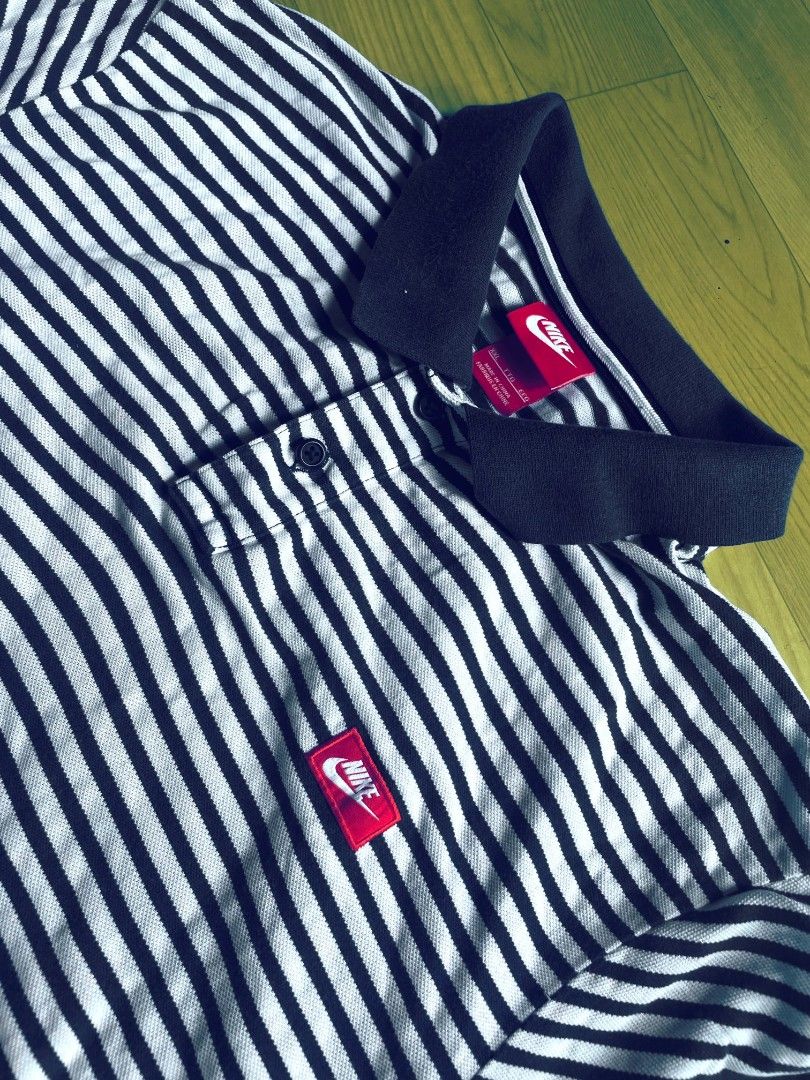 NIKE STRIPE POLO (Category: Tshirts & Polo Shirts ) located in Cavite. Submitted by jftxthrift (Listing ID 1464401238, Image 2). Description: width 21.5 ‎length front 29.5 back 31 issue stain.