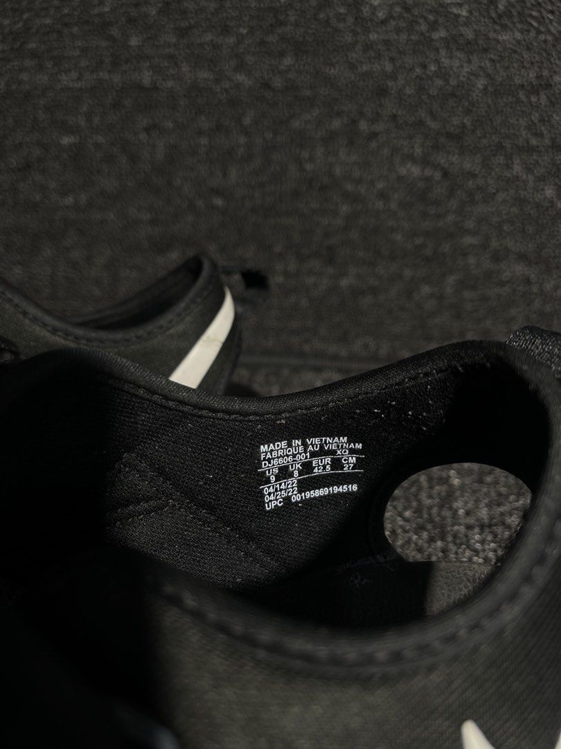 Nike Vista Black (Category: Flats & Sandals) located in Iloilo. Submitted by fast_flips_ilo (Listing ID 1464387667, Image 3). Description: Us 9 Excellent Condition.