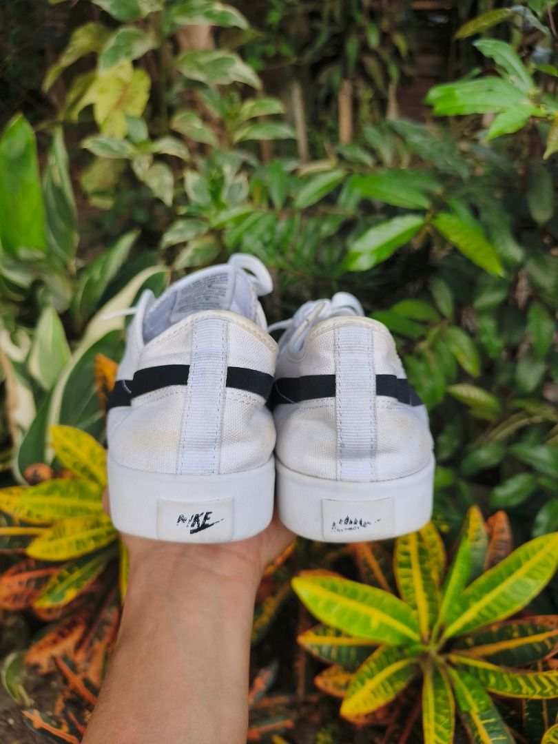 Nike White Court Vision (Category: Sneakers) located in Zamboanga. Submitted by romantic_sole2026 (Listing ID 1464441319, Image 3). Description: Size: US 8.5 / UK 7 / EUR 41 / CM 26.5 Need konting wash .