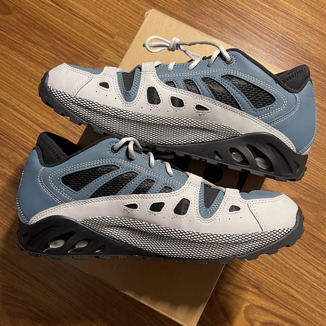 Nke ACG Exploraid 'Grey / Ash Green' (Category: Sneakers) located in Pasig City. Submitted by crewkicks.ph (Listing ID 1464444524, Image 3). Description: Nke ACG Exploraid 'Grey / Ash Green' Size 10.5 US M Used 2x With box ₱3,498 ONLY! Follow us on IG @crewkicksph for a discount! ORTIGAS CENTER.