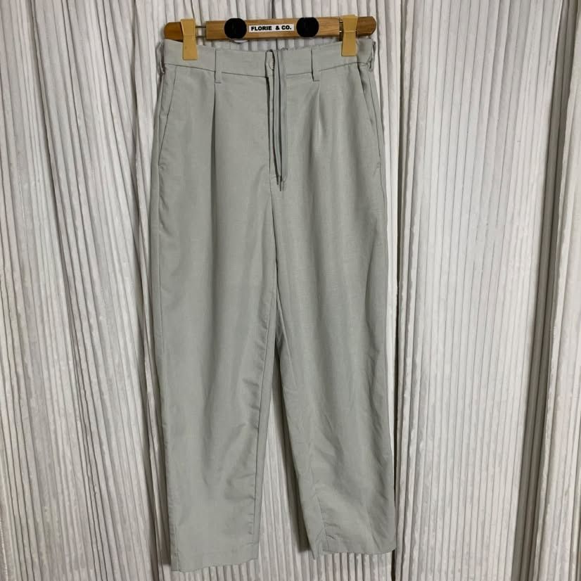 NP228-GU MEN'S DRY WIDE EASY ANKLE PANTS (Category: Trousers) located in Bauang. Submitted by summercollectionfc (Listing ID 1464513321, Image 1). Description: ❗️𝘼𝙡𝙡 𝙙𝙚𝙩𝙖𝙞𝙡𝙨 𝙥𝙤𝙨𝙩𝙚𝙙❗️ ✨𝗚𝗨 𝗠𝗘𝗡'𝗦 𝗗𝗥𝗬 𝗪𝗜𝗗𝗘 𝗘𝗔𝗦𝗬 𝗔𝗡𝗞𝗟𝗘 𝗣𝗔𝗡𝗧𝗦✨ ᴄᴏᴅᴇ: ɴᴘ-228 𝐏𝐫𝐢𝐜𝐞: 𝟒𝟒𝟖 + 𝐒𝐅 𝐨𝐧𝐥𝐲 ▪️ SMALL ▪️ Good as New ▪️ No issues ▪️ W 28.5-30" x L 37" ▪️ GRAY 📍Location: LA UNION (New updated location) 📩DM for faster transaction 