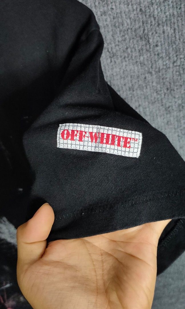 Off-white (Category: Tshirts & Polo Shirts ) located in Bolinao. Submitted by tokiya. (Listing ID 1464410502, Image 3). Description: Off-white Size Large 21x28.