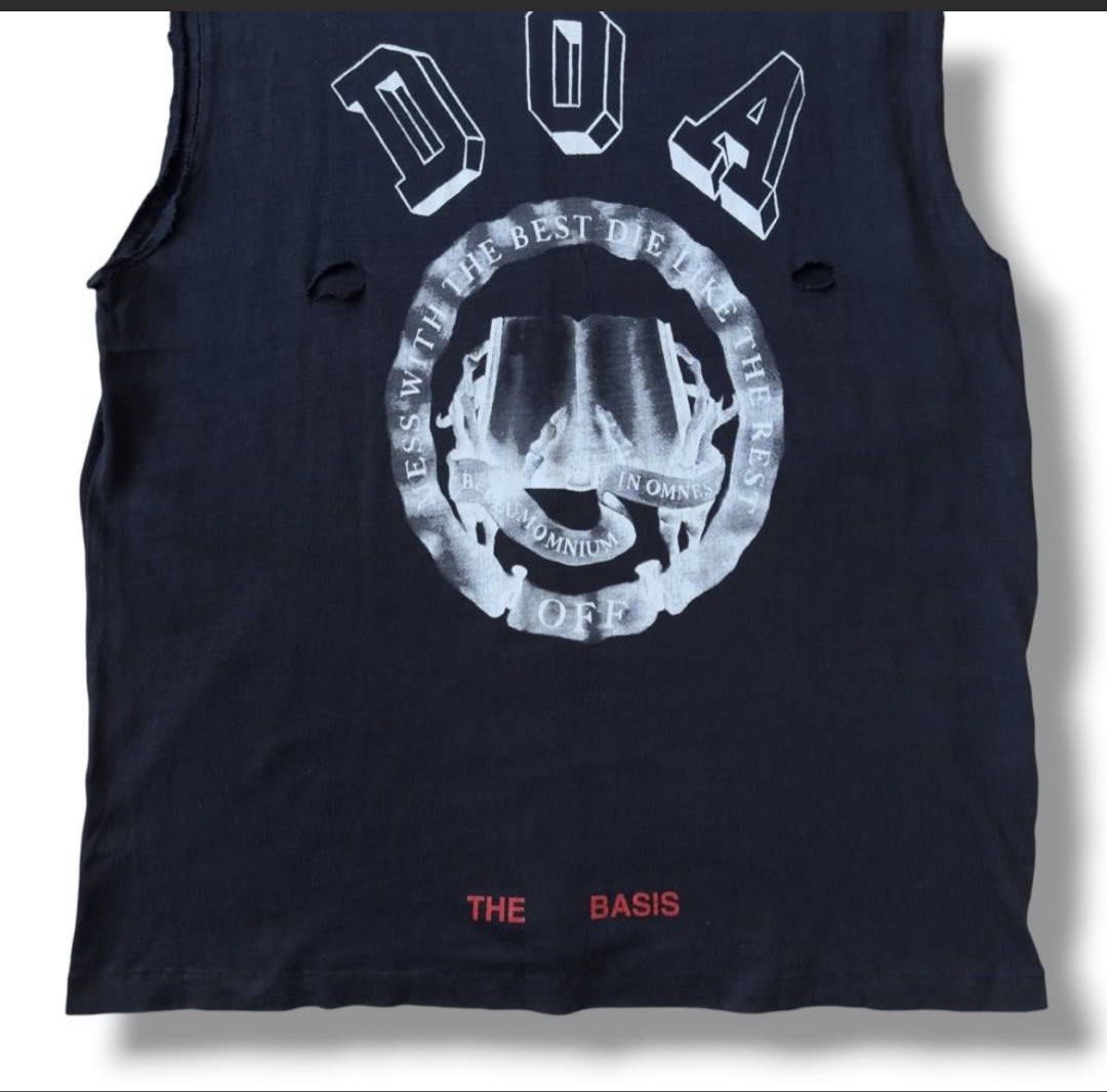 Off-White (Category: Tshirts & Polo Shirts) located in Kuala Lumpur. Submitted by lokalcross (Listing ID 1464559058, Image 3). Description: .