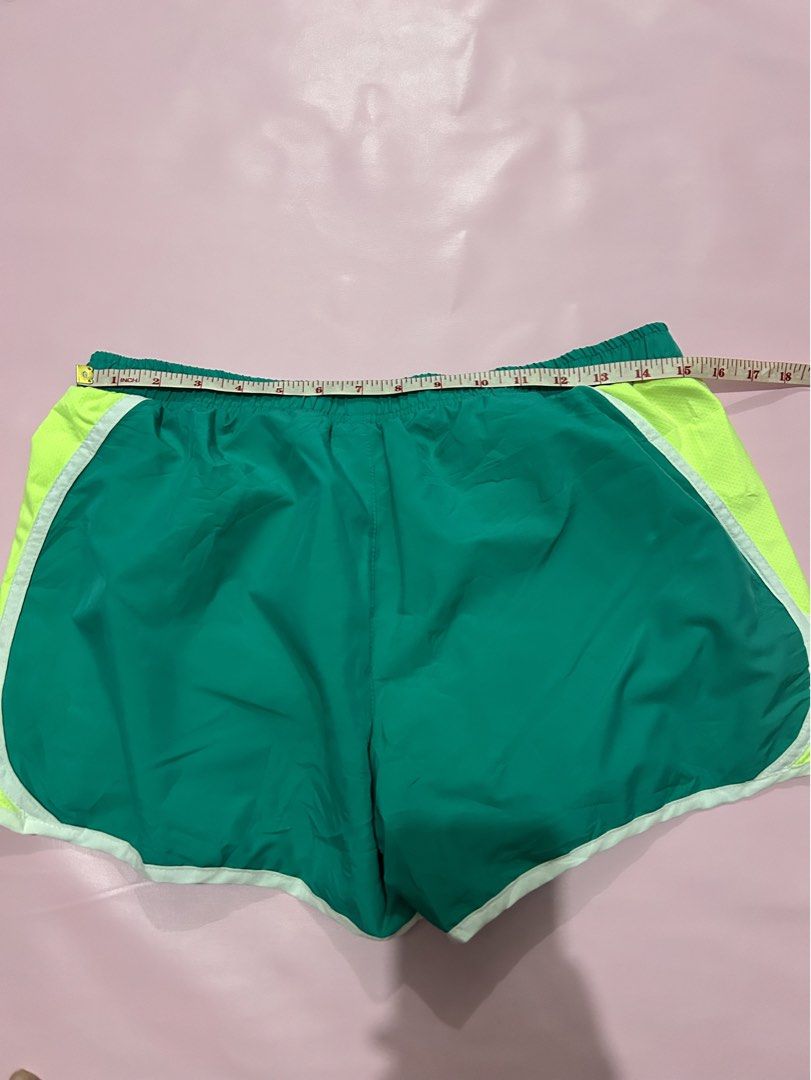 OkNavy Running Short (Category: Activewear) located in Manila. Submitted by chen_clybelles (Listing ID 1464513257, Image 3). Description: M on tag, fits to L.