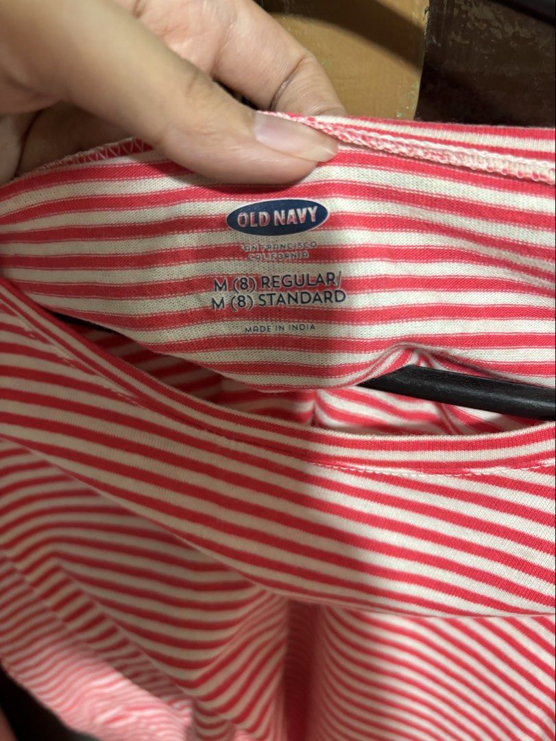 Old navy kids longsleeves top (Category: Babies & Kids Fashion) located in Quezon City. Submitted by den.declutters (Listing ID 1464568572, Image 2). Description: .