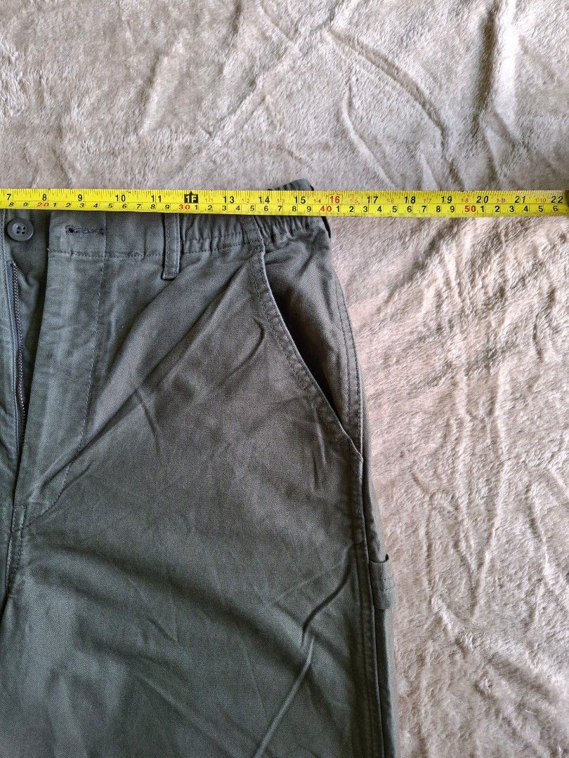 Uniqlo Carpenter Pants (Category: Jeans) located in Alaminos. Submitted by made.by (Listing ID 1464568203, Image 3). Description: ​Waist Measurement: 16 in flat lay (Fits Size 31–34 in comfortably) ​Outseam Length: 37.5 in ​Fit: Relaxed Straight Cut (Clean workwear silhouette).