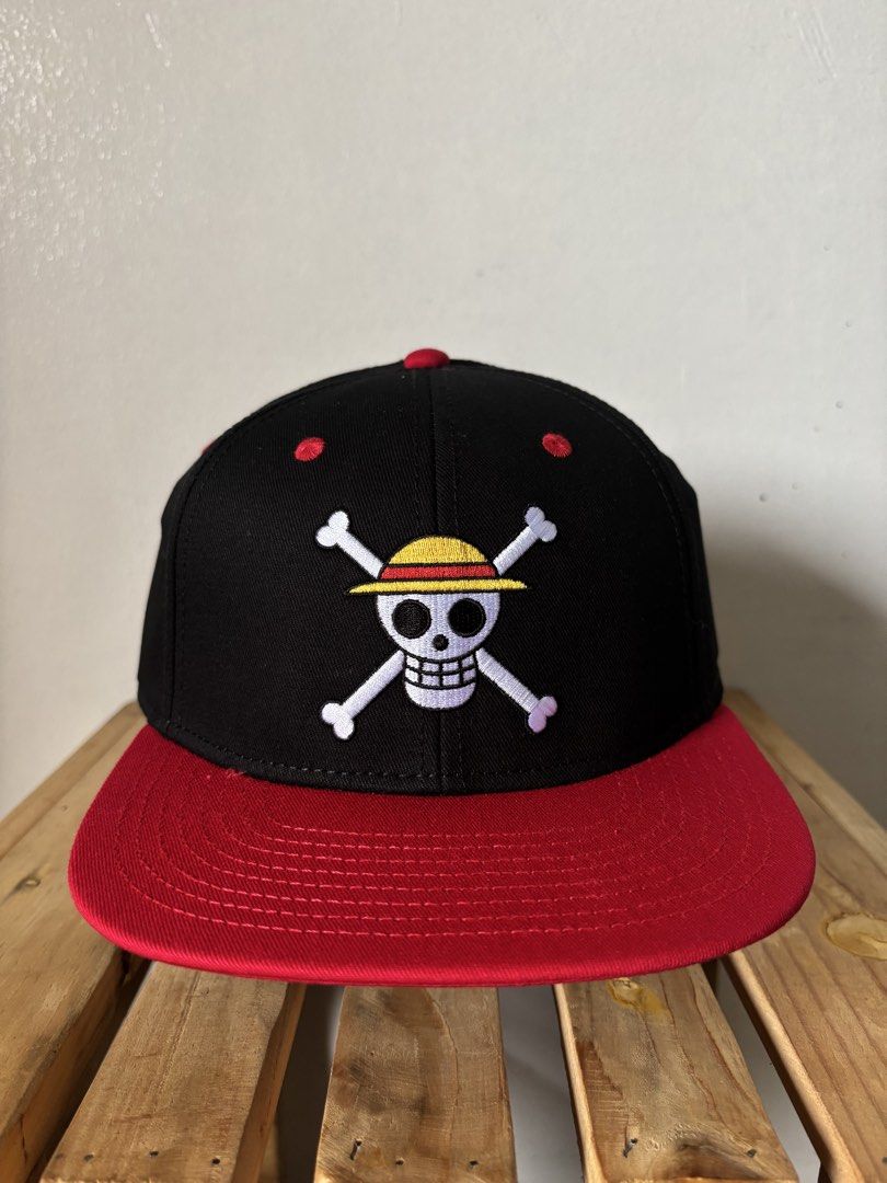 One piece hat (Category: Caps & Hats) located in Davao. Submitted by truepenguin_f2a806 (Listing ID 1464527239, Image 1). Description: Brandnew ✅ What you see is what you get ✅ We ship nationwide ‼️ .