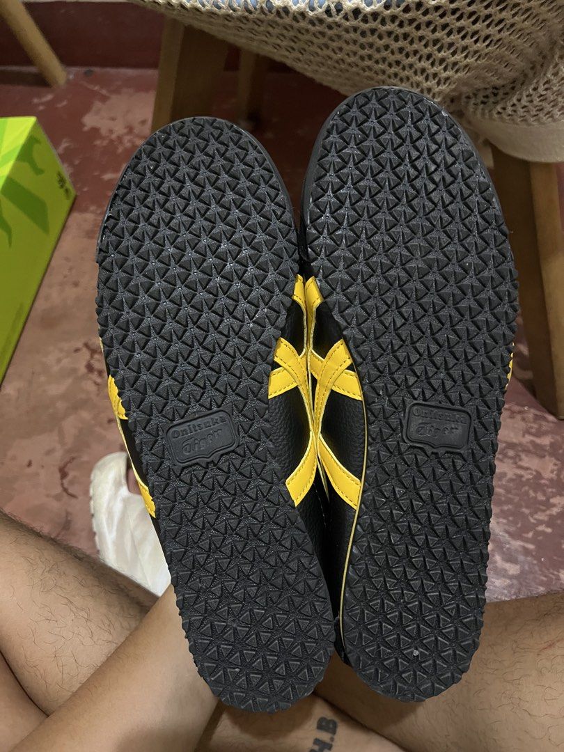 Onitsuka Mexico66 “Reverse Kill Bill” UA (Category: Casual Shoes) located in Manila. Submitted by avelbaldov97155 (Listing ID 1464501065, Image 3). Description: UA “High Tier Replica” USED ONCE - SIZE8US/41.5EUR.