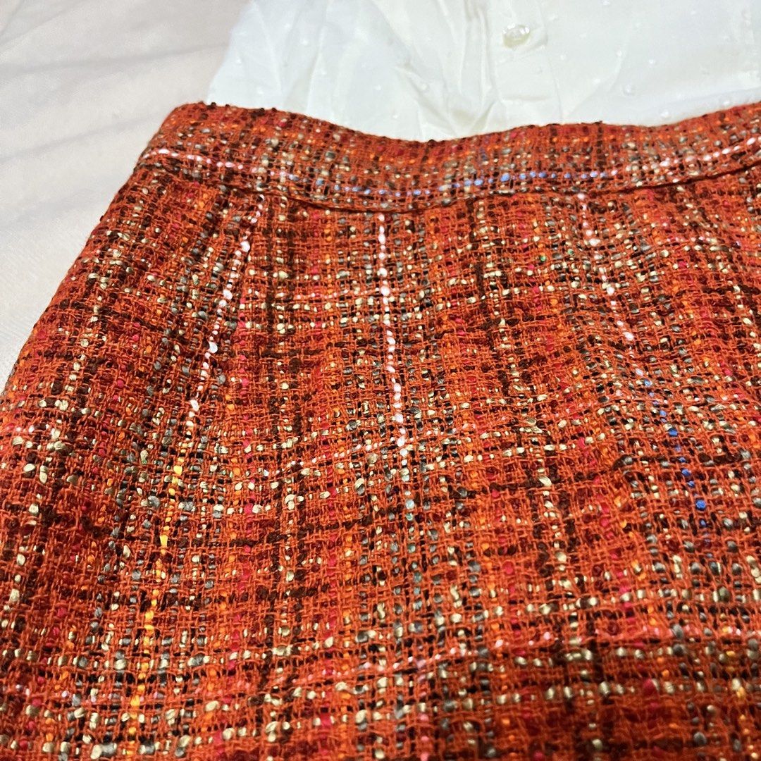 Orange Tweed Pencil Skirt (Category: Skirts) located in Manila. Submitted by samanthamaeb (Listing ID 1464513862, Image 2). Description: - Knee-length cut - Fits size 26-27 RFS: no longer fits me.