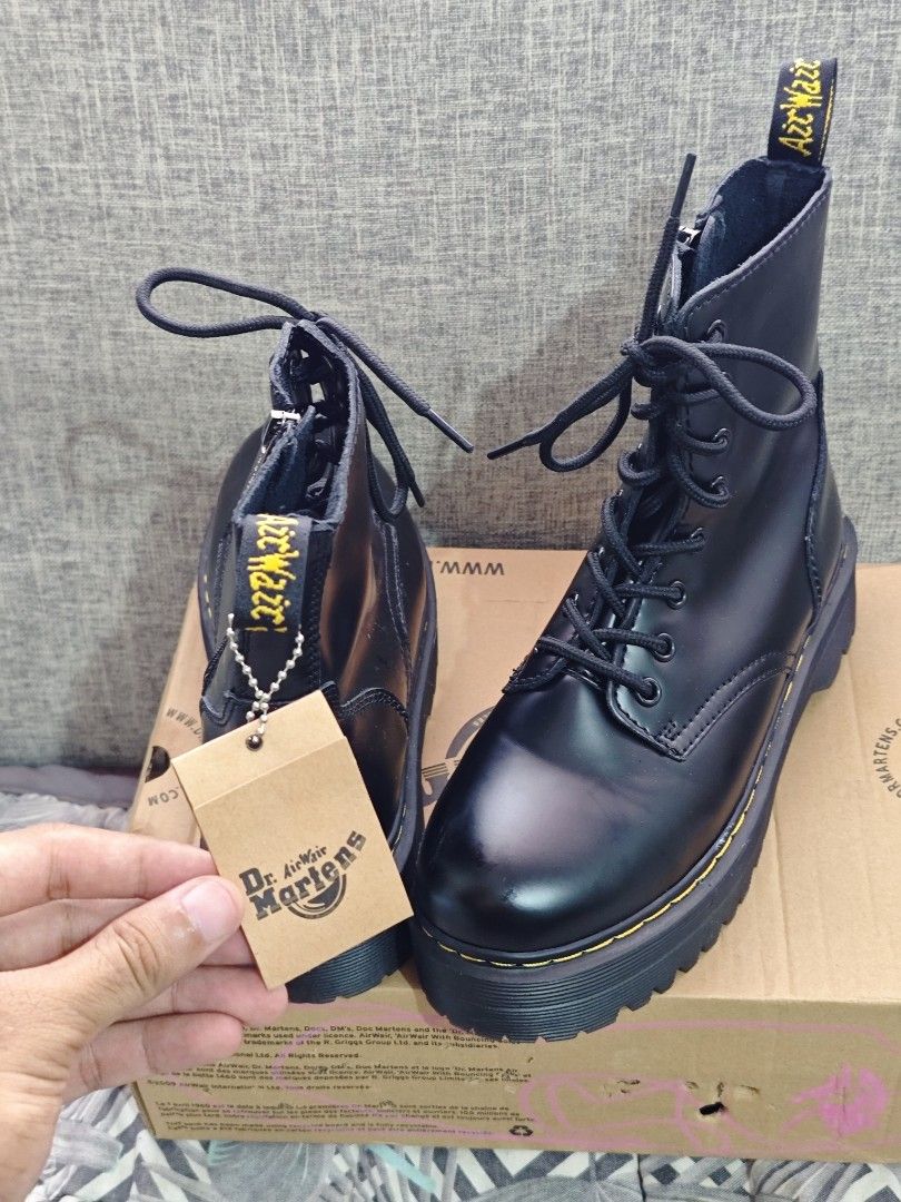 ORIGINAL DR. MARTENS JADON ZIP BOOTS UNISEX (Category: Boots) located in Dinalupihan. Submitted by kddulce001 (Listing ID 1464383366, Image 3). Description: FS ONLY!!! ORIGINAL Dr. Martens Jadon | Zip Unisex Boots Size Euro 38 / Us 8 Bnew never been used Available cod/cop via lbc plus sf Pm/dm me for more questions Location Bataan.