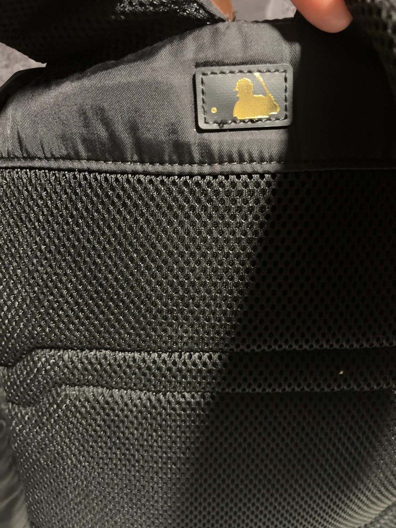 Origjnal MLB (Category: Luxury Bags & Wallets) located in Caloocan City. Submitted by trebdy01 (Listing ID 1464477334, Image 3). Description: Lightly used Very good condition.