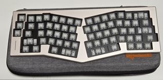 （分類：）位於 。 由 notweeb 提交（商品編號 1464505546，圖片 1）。簡介： 。
