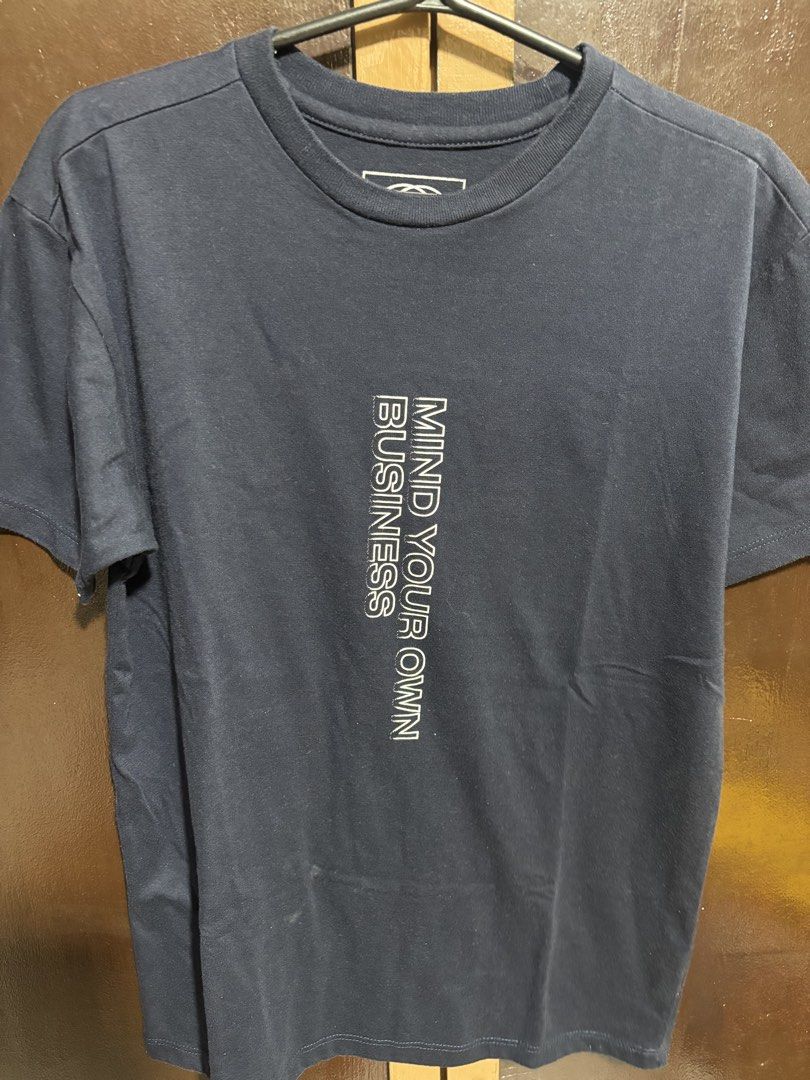 Oxygen Men's Shirt (Category: Tshirts & Polo Shirts ) located in Quezon City. Submitted by den.declutters (Listing ID 1464503759, Image 1). Description: .