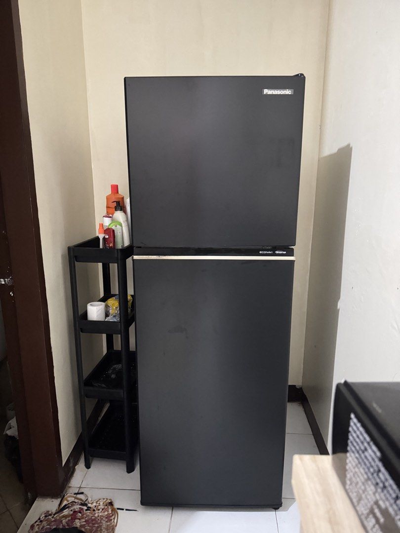 Panasonic 9.5 cubic ft econavi inverter refrigirator (Category: Refrigerators and Freezers) located in Silang. Submitted by daddyponts (Listing ID 1464463409, Image 3). Description: Used for 1yr 3mos - Rfs: moving out of apartment and need to declutter some of the appliances .