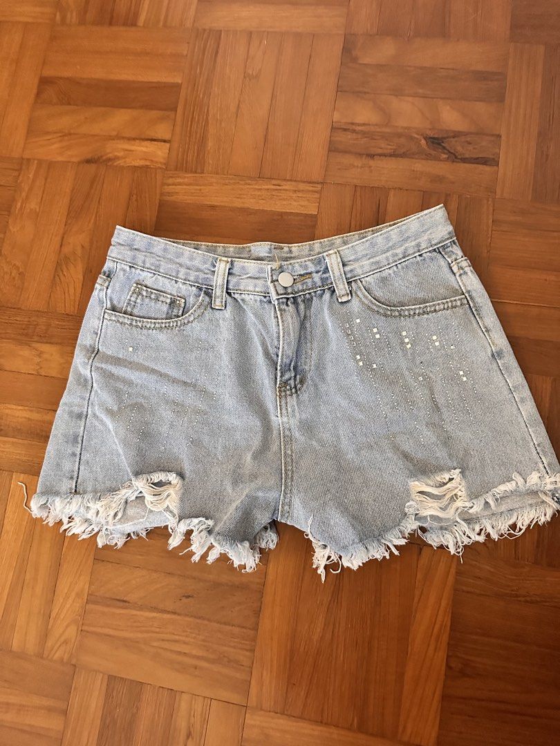 Patchwork sequined button shorts (Category: Shorts) located in Singapore. Submitted by lorvach (Listing ID 1464466546, Image 4). Description: 1: $14 2: $15 3: $8 tracked mailing $2.