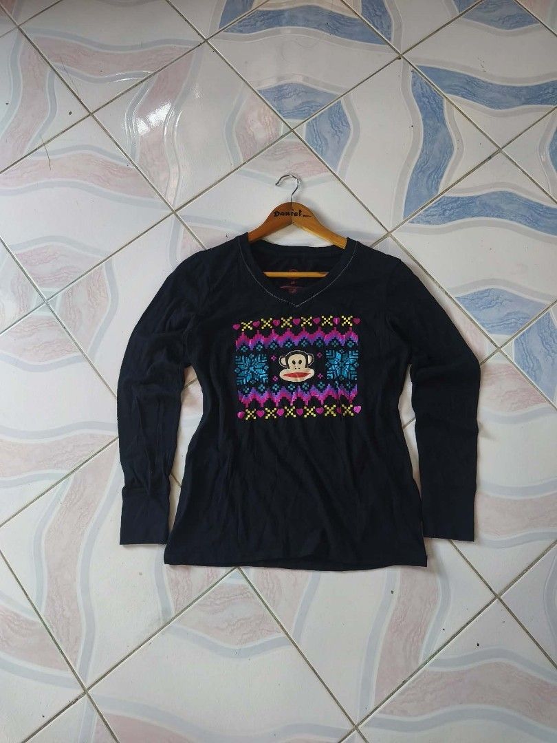 Paul Frank Long Sleeve (Category: Longsleeves) located in Manila. Submitted by cookthrift (Listing ID 1464373834, Image 2). Description: like new no issue .