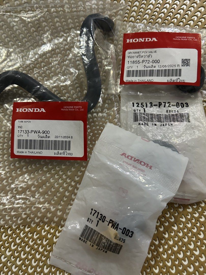 PCV Valve Set (Category: Other Automotive Parts and Accessories) located in Quezon City. Submitted by celine_25 (Listing ID 1464397574, Image 1). Description: For Honda City IDSI 2004-2008 Honda Jazz GD 2004-2008 Fixed price 📍 QC.