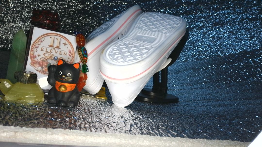 Pengsoo Slipper / Slide for kids (Category: Babies & Kids Fashion) located in Caloocan City. Submitted by 11eleven.shop (Listing ID 1464553654, Image 2). Description: Pengsoo Slip - On BN with Tag 230 MM .