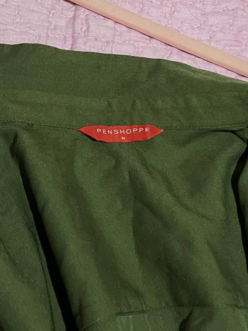 PENSHOPPE OLIVE GREEN UTILITY POLO TOP (Category: Others Tops) located in Quezon City. Submitted by trishiezz (Listing ID 1464493714, Image 2). Description: PENSHOPPE OLIVE GREEN UTILITY POLO TOP DETAILS • Olive green • Short sleeves • Button-front closure • Chest pocket • Relaxed / boxy fit • Casual and versatile piece Condition: Like new, used once TRANSACTION DETAILS RFS: Decluttering MOP: GCash / MariBank MOD: Lalamove 🚚 Shipping fee shoulde