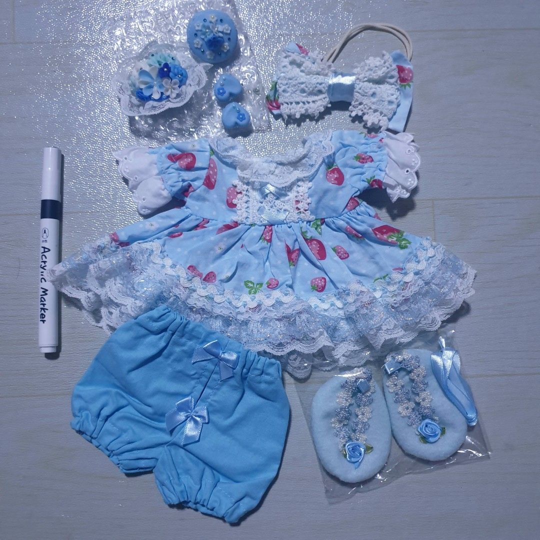Chihuahua Pet Clothes Japan (Category: Homes & Other Pet Accessories) located in Rizal. Submitted by littlehelena (Listing ID 1464488250, Image 1). Description: Di ko alam size...walang sukatan....tinabi ko nlng s pentel pen....