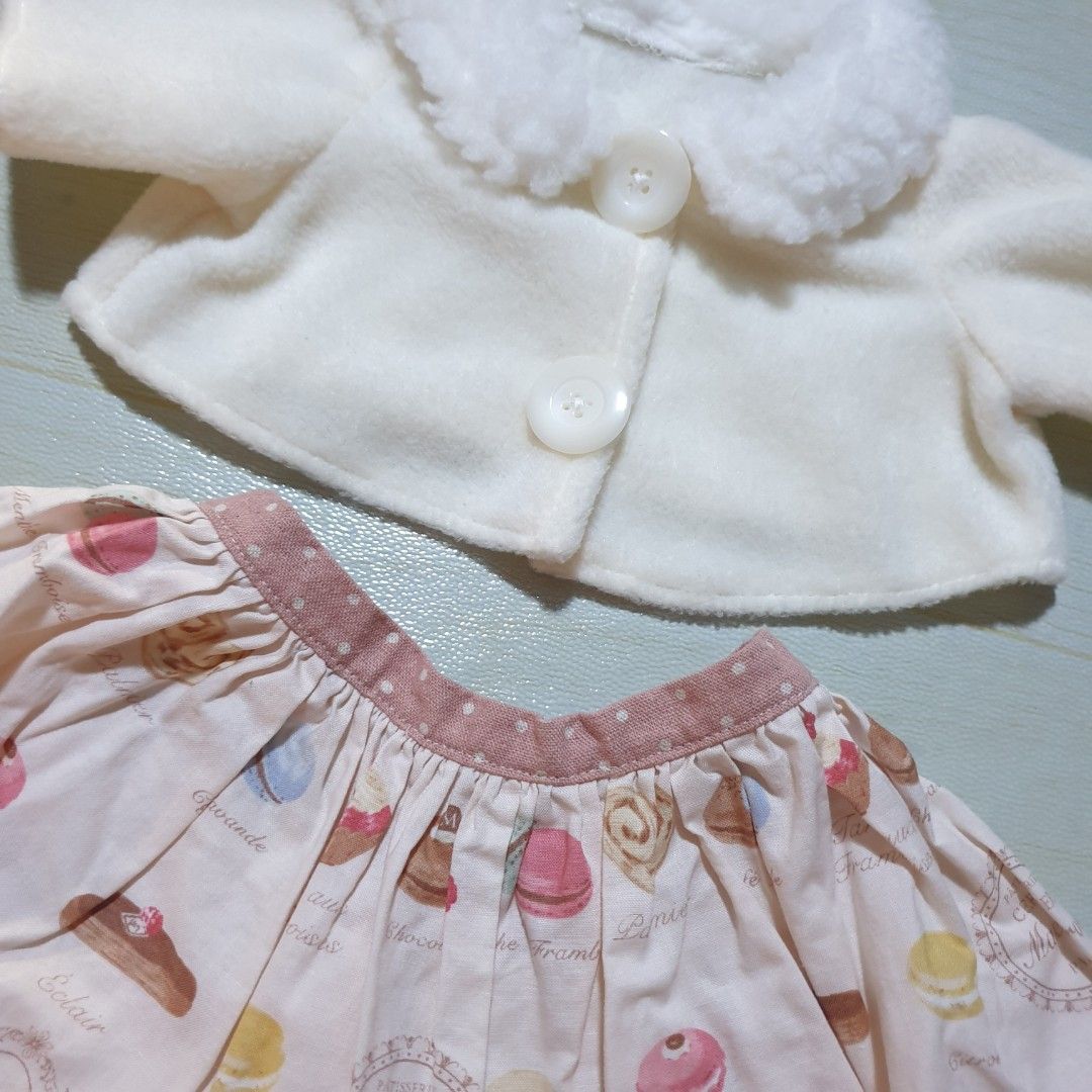 Pet Clothes Japan (Category: Homes & Other Pet Accessories) located in Rizal. Submitted by littlehelena (Listing ID 1464488674, Image 2). Description: Di ko alam size...walang sukatan....tinabi ko nlng s pentel pen....