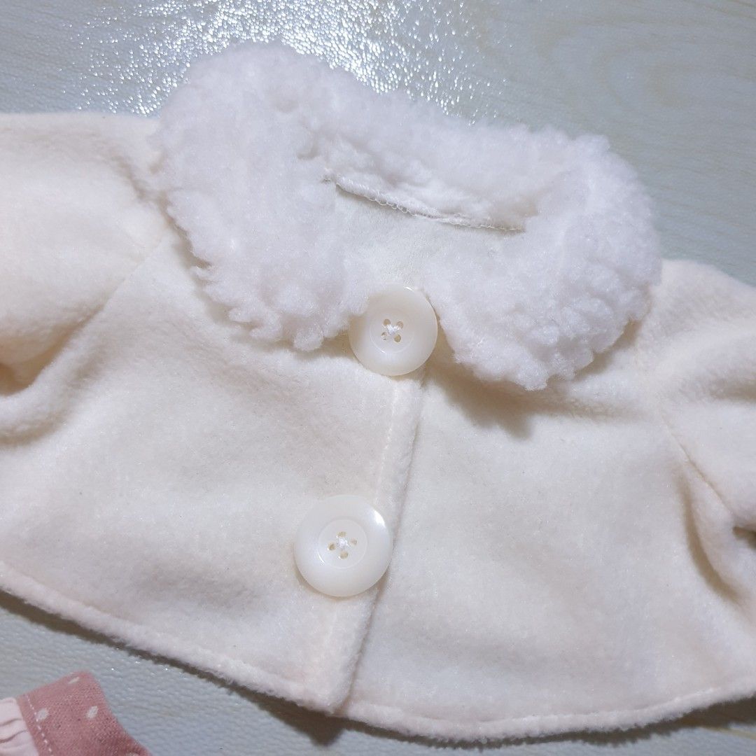 Pet Clothes Japan (Category: Homes & Other Pet Accessories) located in Rizal. Submitted by littlehelena (Listing ID 1464488674, Image 3). Description: Di ko alam size...walang sukatan....tinabi ko nlng s pentel pen....