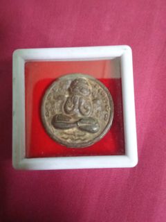 (Category: ) located in . Submitted by angel_antique (Listing ID 1464549016, Image 1). Description: .
