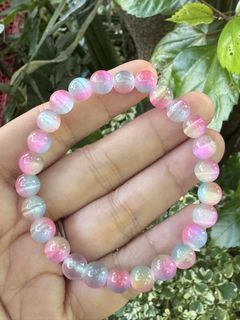 (Category: ) located in . Submitted by selling_low_by_bella_ben (Listing ID 1464466367, Image 1). Description: .
