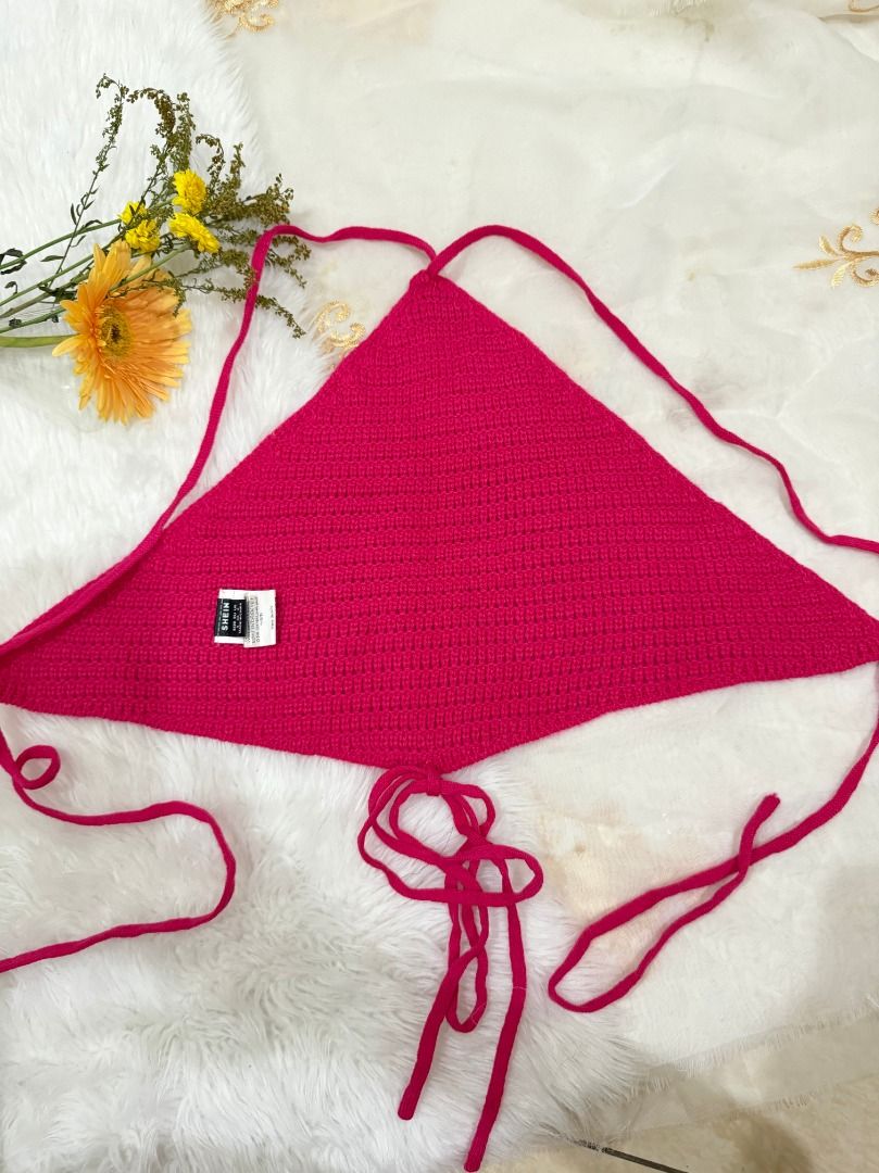 Pink Bandana Top (Category: Others Tops) located in Mandaluyong City. Submitted by prelovedbyrinoa_ (Listing ID 1464361911, Image 2). Description: • Preloved / gently used • XS - Small • Good condition.