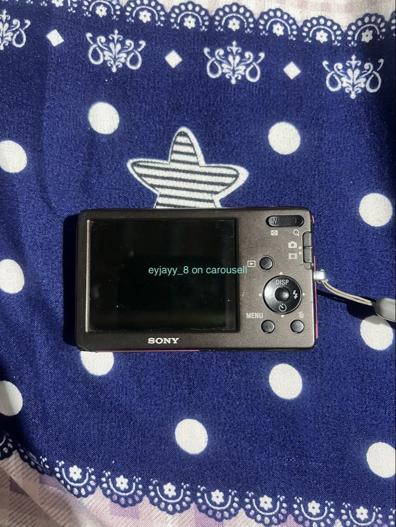 Pink digicam Sony w310 (Category: Cameras) located in Bulacan. Submitted by eyjayy_8 (Listing ID 1464566378, Image 3). Description: RFS: Di nagagamit MOP: Gcash payment first MOD: Jnt/lalamove No issues zoom working flash working no burn in lcd charger is included No dusts and fungi dm for sample pics .