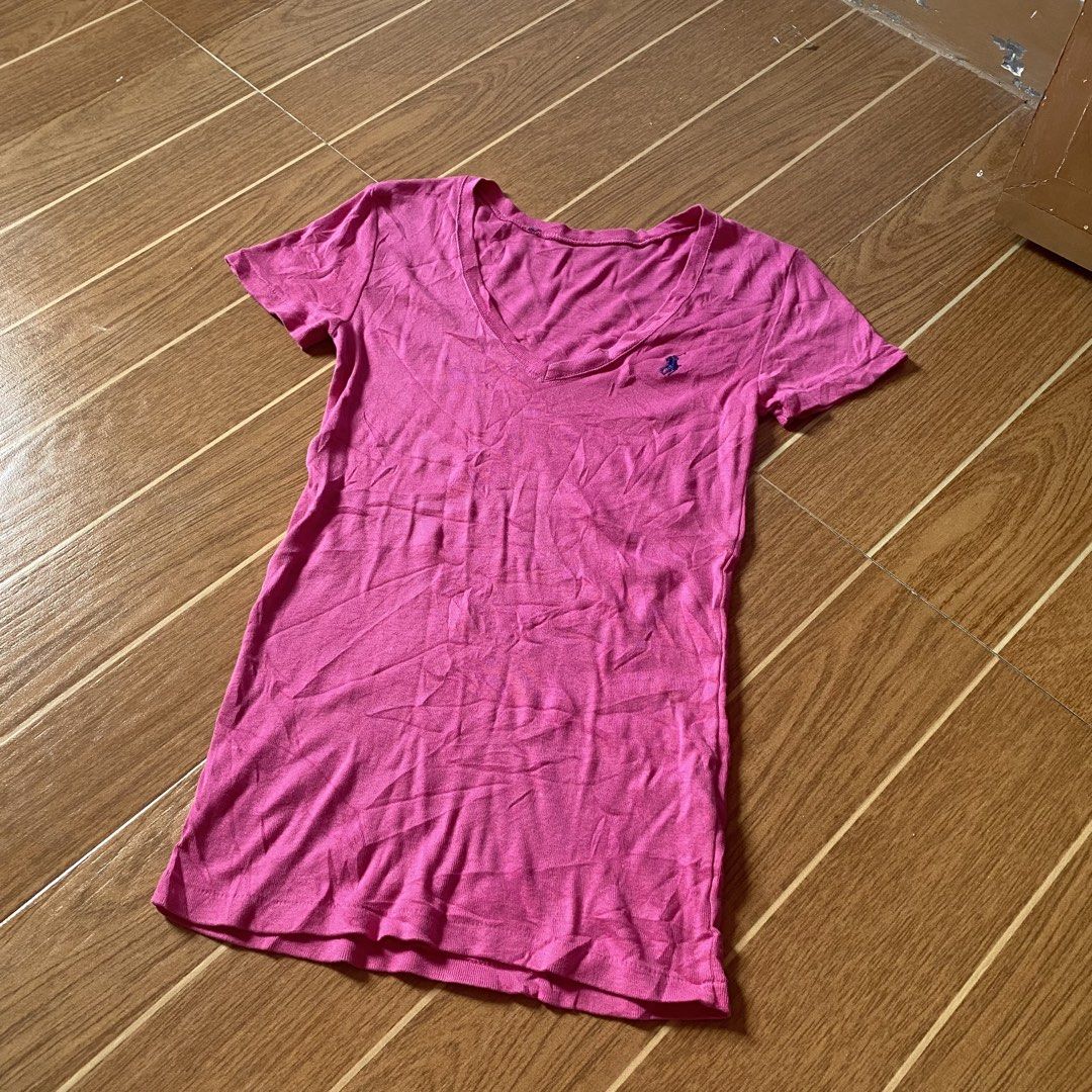Pink Rl women top (Category: Shirts) located in Paete. Submitted by fat.archives (Listing ID 1464394900, Image 1). Description: Dimes Bust 15 Length 25 Cut tag +sf.