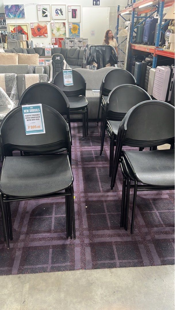 Plastic stackable office chair black metal base (Category: Announcements) located in Caloocan City. Submitted by hmr.gomez (Listing ID 1464380354, Image 1). Description: .
