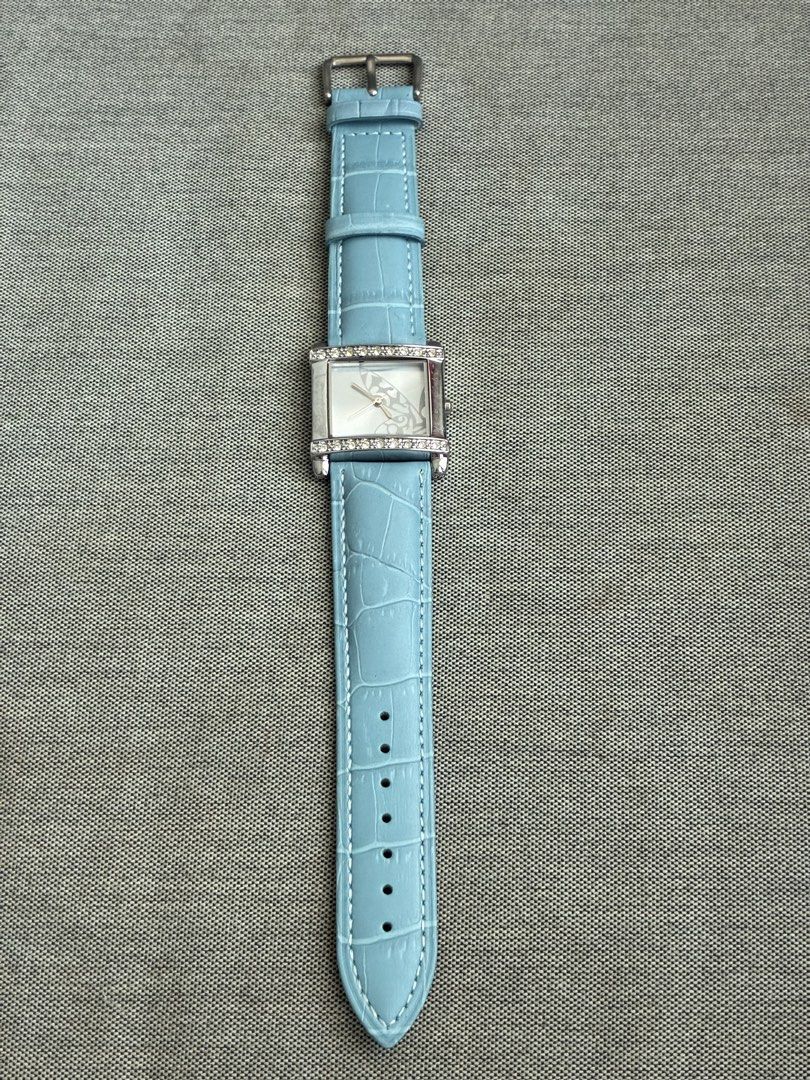 Playboy watch 4 款 （分類：手錶）位於 Hong Kong。 由 agelaste 提交（商品編號 1464449551，圖片 2）。簡介： 全新playboy手錶 錶帶已換，無盒無原包裝 $40 each。
