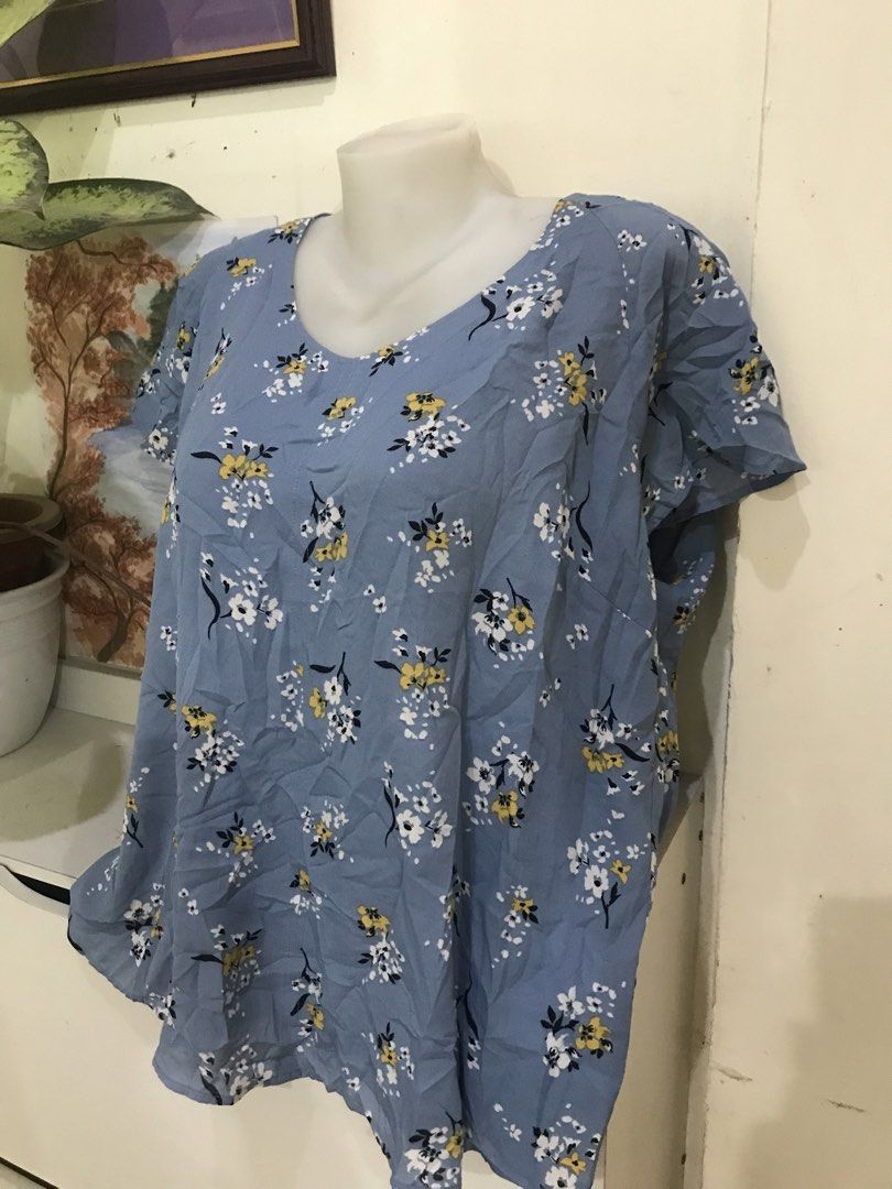 Plus Size blouse XL Blue floral (Category: Blouses) located in Davao. Submitted by joannen78 (Listing ID 1464395147, Image 1). Description: .