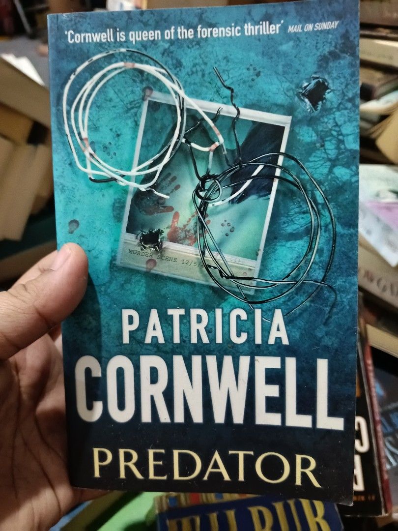 Predator by Patricia Cornwell (Category: Storybooks) located in Luna. Submitted by bookwhisp (Listing ID 1464490102, Image 1). Description: .