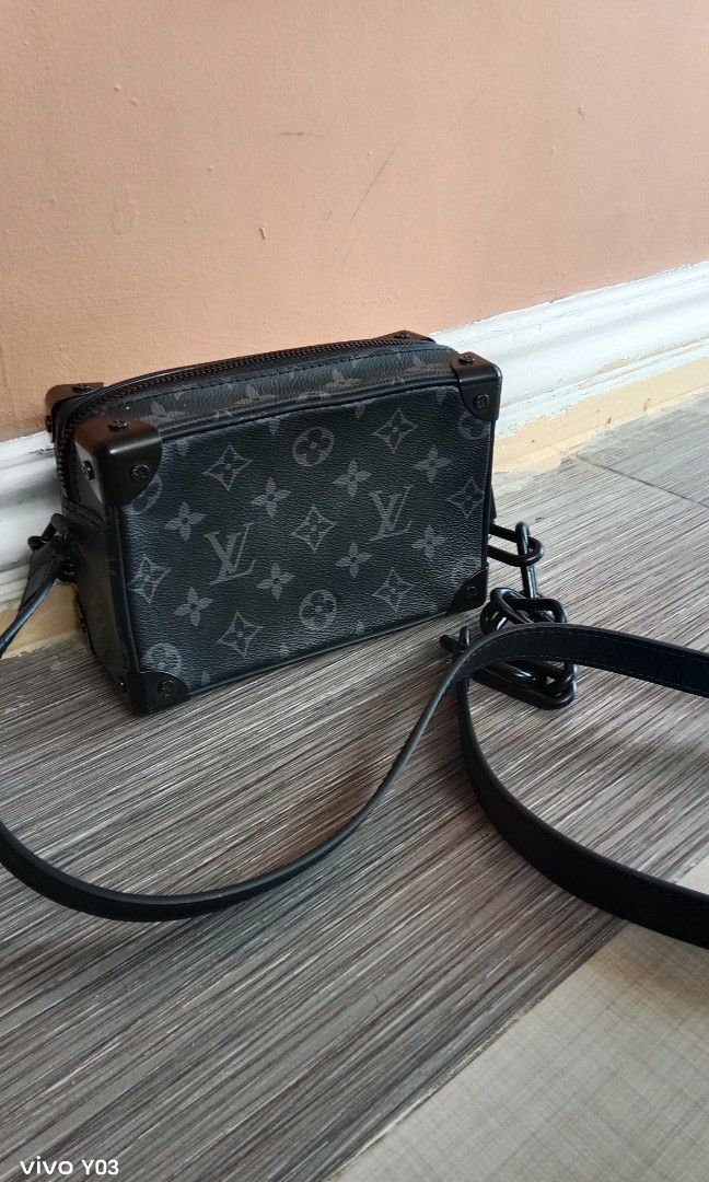 Preloved Louis Vuitton bag with made and serial (Category: Cross-body Bags) located in Cabuyao City. Submitted by selections888 (Listing ID 1464396399, Image 2). Description: preloved from Japan supplier small size with made and code/serial Louis vuitton zip expect signs of use as preloved still in good condition for daily use very elegant and unique design.