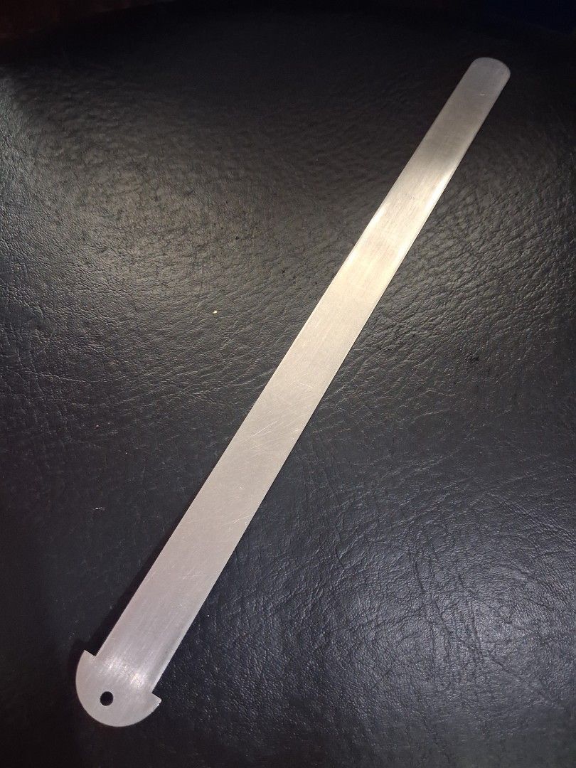 PRINTERS Type Guage Ruler 12" Made in USA (Category: Art & Prints) located in Mandaluyong City. Submitted by daddyjpanlilio24 (Listing ID 1464410610, Image 2). Description: P 250 FIX PRICE+SF 1 pc only 12" No issue Mandaluyong Shipping/Payment: Gcash/Maya Jnt payment 1st no cod Lalamove payment upon rider pick up.