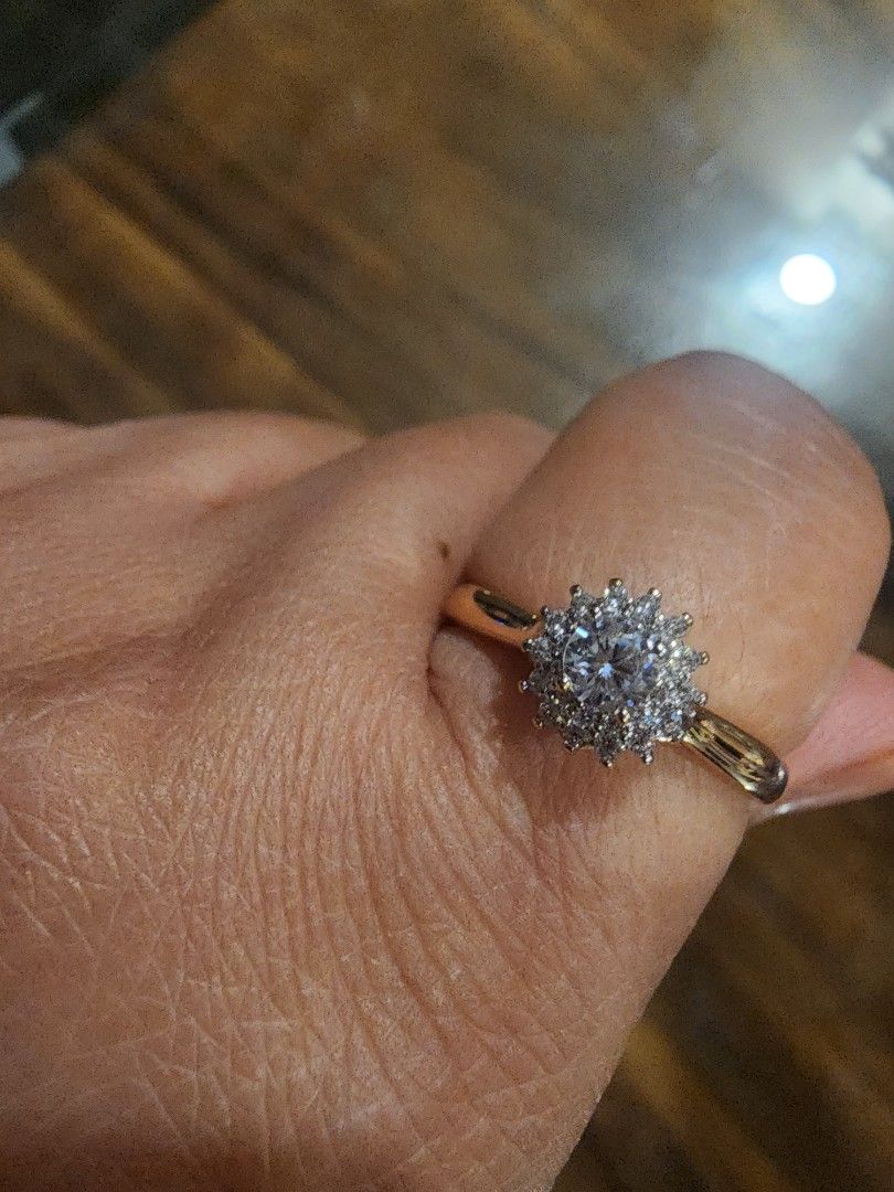 promise ring (dia design) (Category: Rings) located in Manila. Submitted by chrinathalie (Listing ID 1464555753, Image 2). Description: zircon stones material: rhodium coated in real 18k yellowgold ITEM IS NOT PAWNABLE.