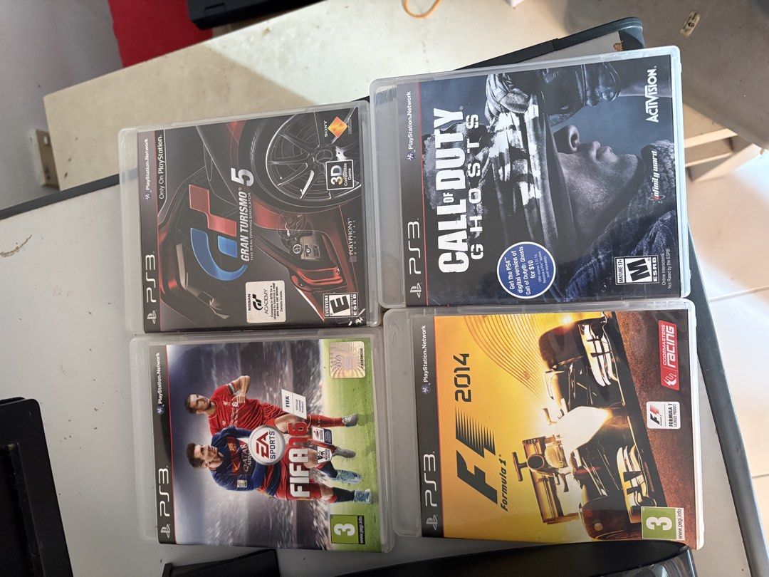 PS3 (Category: PlayStation) located in Taiping. Submitted by aimansfwn (Listing ID 1464451908, Image 3). Description: WTS ps3 with 2controler, 4games. Monitor 22inc..