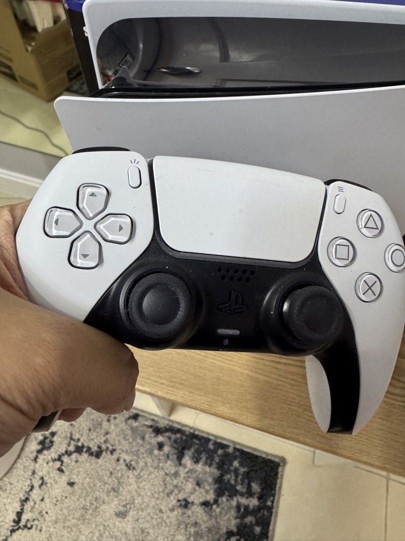 PS5 Pro 2TB Digital version with 1 controller and box (Category: PlayStation) located in Pasig City. Submitted by robbiseraphin (Listing ID 1464542620, Image 2). Description: 🎮 Selling: Ps5 Pro 2TB with 1 controller and box ✅ Inclusives: - Ps5 Pro 2TB (never been opened or repaired) - 13.42 FW - 1 dualsense controller - no games - complete wires (HDMI and power chord) - with box 📅 Purchased November 2025 🧾 lost receipt (misplaced) 📍 located i