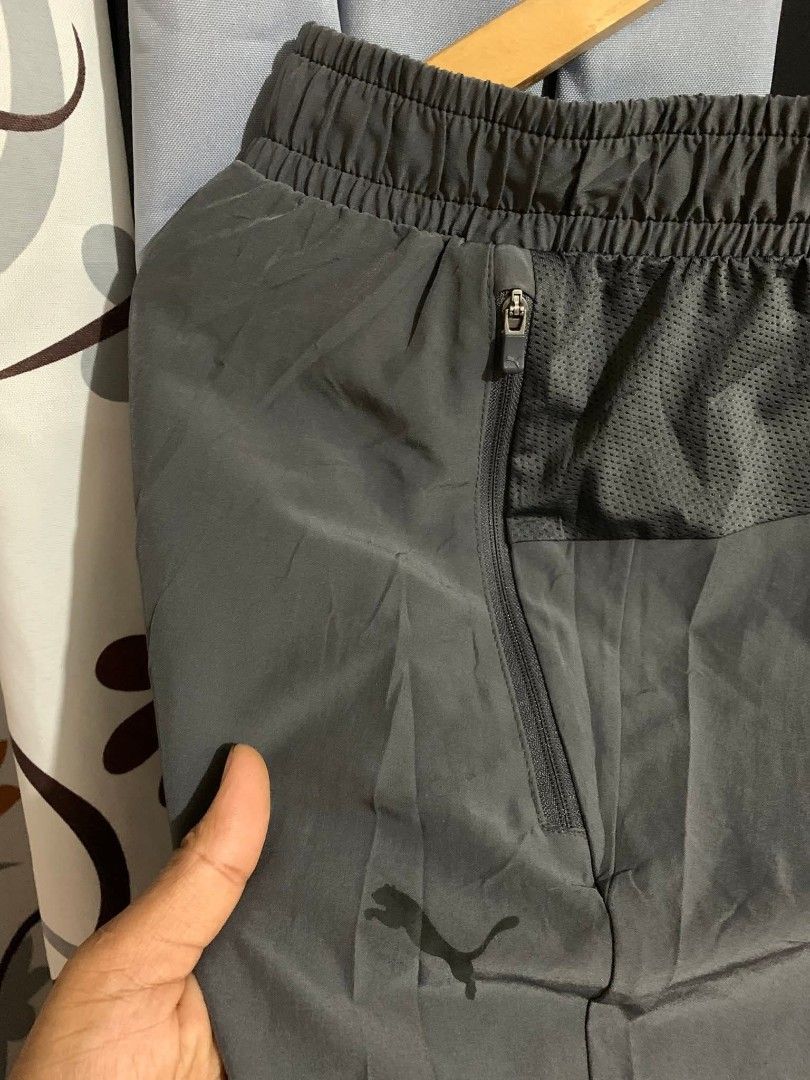Puma lightweight & Quikdry pants (Category: Joggers) located in Lianga. Submitted by legitseller12345678 (Listing ID 1464511142, Image 3). Description: Puma Sports pants (Quick dry & Lightweight)📌 Like new 10/10 Color rate Waistline 30-32 Length 39 With 2 zipper pockets Solid 💯 Mine 400 plus sf Unli vouch/Vc with the items for safety😊👌 Mop: Gcash Courier: J&T Location: Lianga, surigao del sur Mine or Dm to purchase📩.