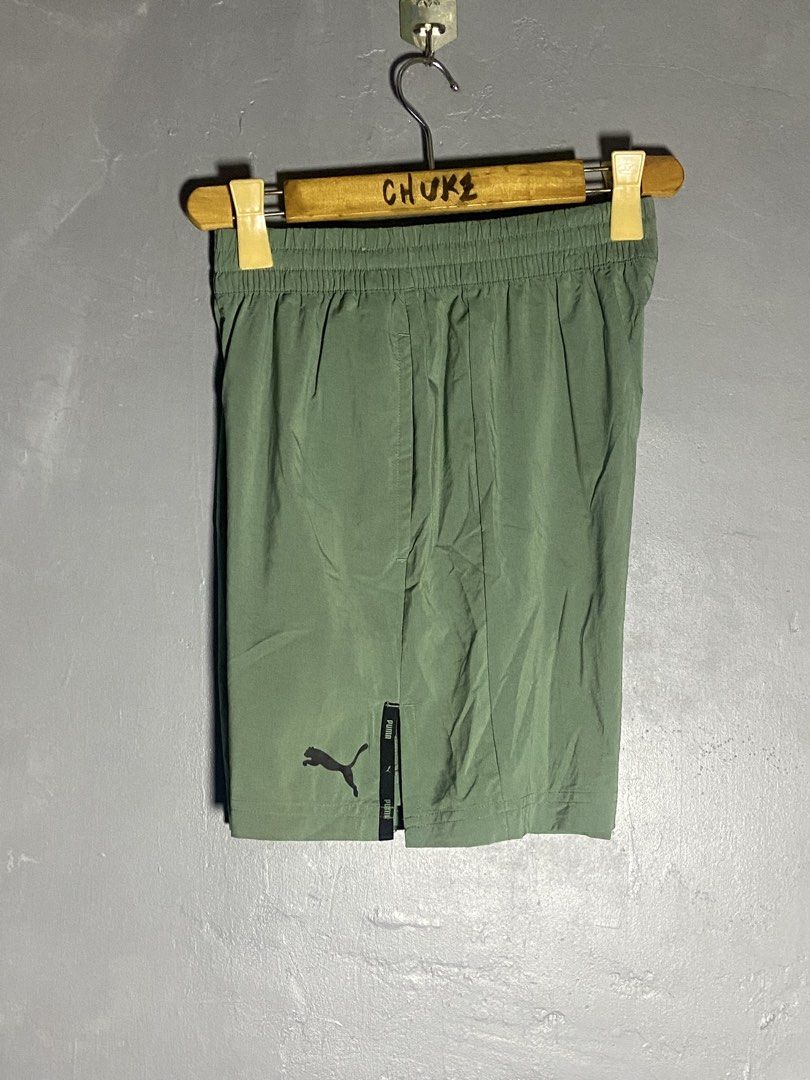 Puma Men’s Woven Tape Shorts (Category: Activewear) located in Cabuyao City. Submitted by chukz_x (Listing ID 1464520767, Image 2). Description: Puma Men’s Woven Tape Shorts Size : Small Dimes : 26-30W 18L Condition : Excellent Issue : none Price : 450 📍READY TO WEAR 📍Cabuyao Laguna.