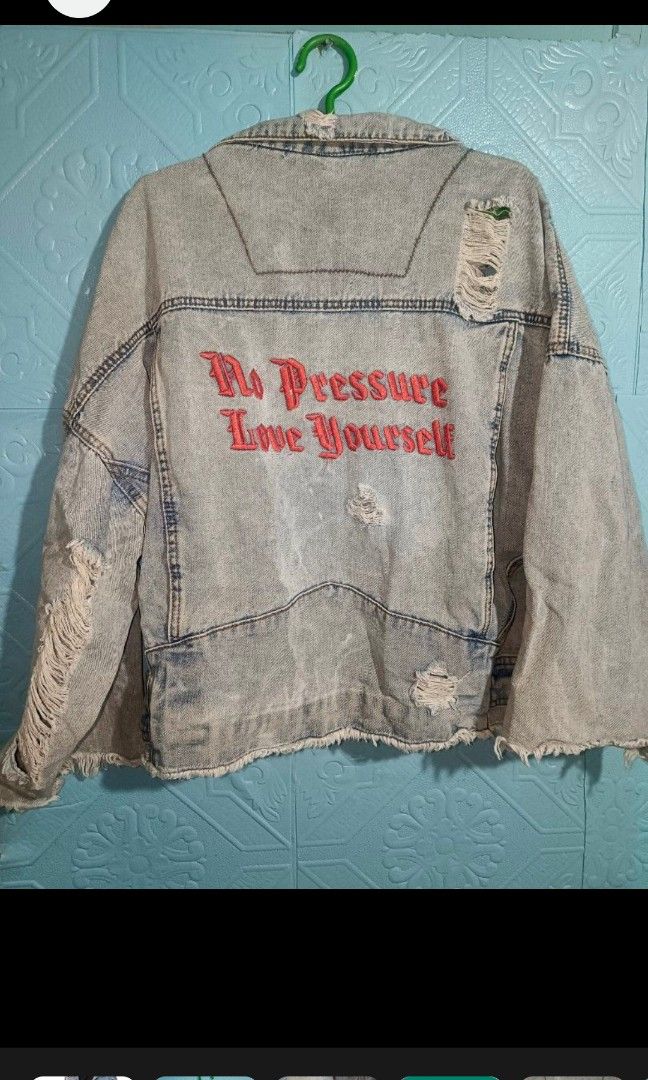 PURPOSE DENIM JACKET DISTRESS (Category: Coats, Jackets and Outerwear) located in Quezon City. Submitted by zoesmithshop (Listing ID 1464499985, Image 3). Description: PURPOSE DENIM JACKET UNISEX SIZE- LARGE TO XL GOOD CONDITION ACID WASH.